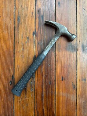 Vintage Estwing 16oz head claw hammer Nylon E3-16S U.S.A.